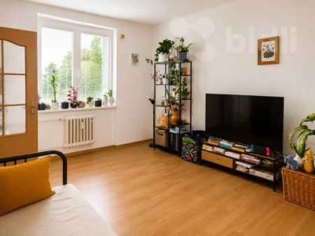 Pronájem bytu 2+1, 51 m² se sklepem | Unhošť - Fotografie 4