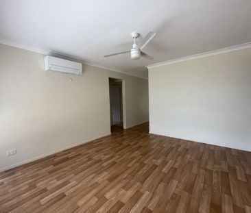 Modern 3 Bedroom Home with Spacious Yard - Photo 2