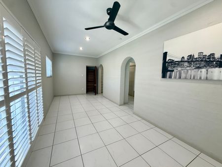 Low-Maintenance Coastal Living - Photo 3