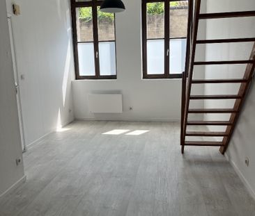 Location Appartement 1 pièce 21m² VALENCIENNES 59300 - Photo 1