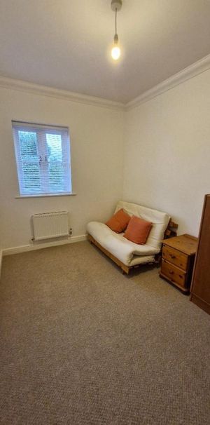 Room in a Shared House, Strathearn Drive, BS10 - Photo 1