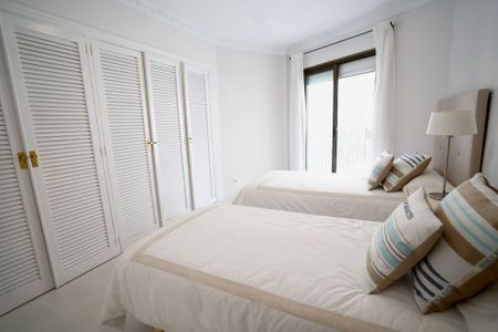 3 bedroom luxury Apartment for rent in Marbella, Spain - Photo 4
