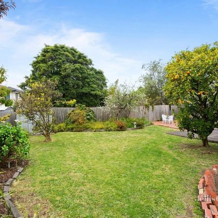 404 Stephensons Road, Mount Waverley - Photo 3
