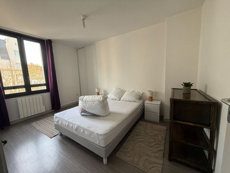 Location Appartement 2 pièces 48m² - Photo 3