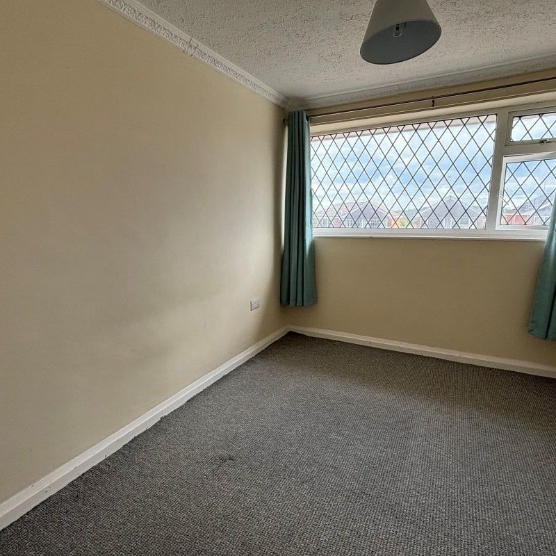 Abberley Avenue - Photo 1