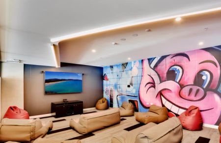 Signature Plus Studio Apartment-Double Bed with With Courtyard - Photo 2