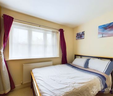4 Bedroom - Photo 6