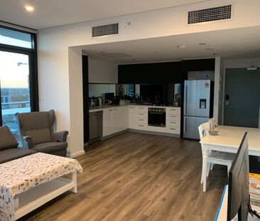Fully Furnished Modern Apartment Living - Photo 4