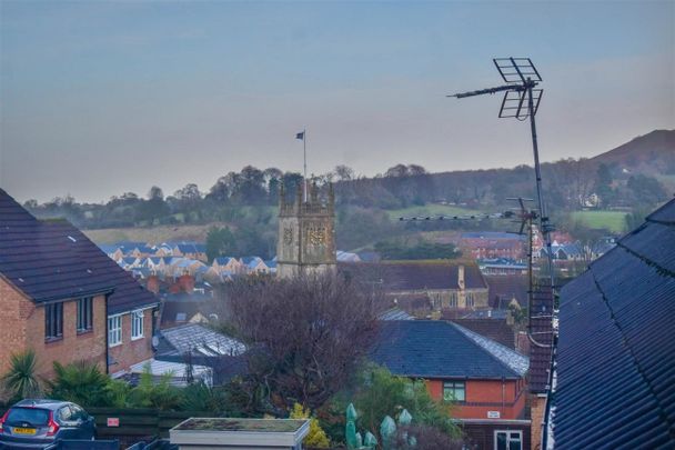 Union Street, Dursley - Photo 1