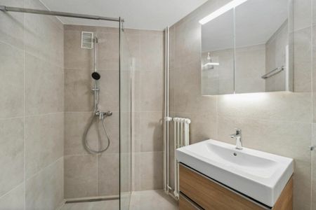 Zentral & renoviert: 4.5-Zimmer-Wohnung in Top-Zustand - Foto 4