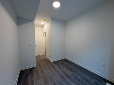 For Lease - 69 Curlew Drive Unit# 113, Toronto, Ontario - Photo 2