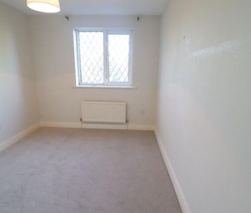 4 bedroom detached house to rent - Photo 1