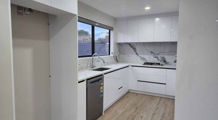 Maintenance Free 3 Bedroom Home - Photo 3