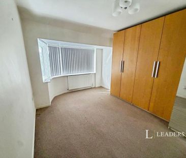 4 bedroom house to rent Moorgate Avenue, Birstall, Leicester, LE4 - Photo 4