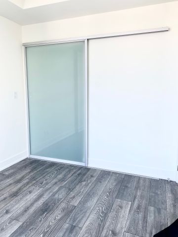 For Lease - 180 Fairview Mall Drive Unit# 1105, Toronto, Ontario - Photo 2