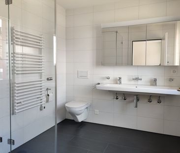 4.5 Zimmer, 128 m², 1. Stock - Photo 4