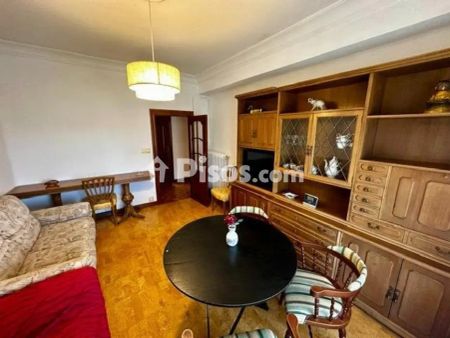 Piso en alquiler en Centro - Foto 3