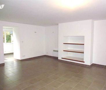 MONTPINCHON - Photo 1