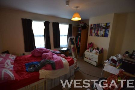 Price £3,660 pcm - Available 01/07/2026 - Furnished - Photo 5