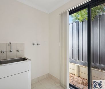 Immaculate Three-Bedroom Villa - Photo 1