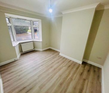 4 bedroom semi-detached house to rent - Photo 1