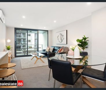MODERN LIVING IN MOTIVE! - Photo 5