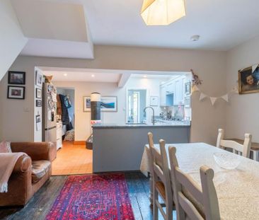 3 bedroom terraced house to rent - Photo 4
