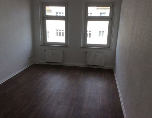 Hier ist ihr neues Wohnglück - ansprechende Dreizimmerwohnung - Foto 1