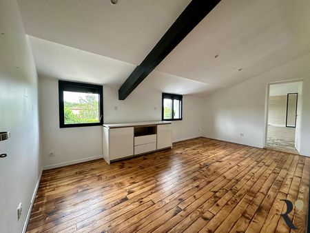AIGREFEUILLE Maison 7 pièces 165 m2 avec piscine - Photo 4