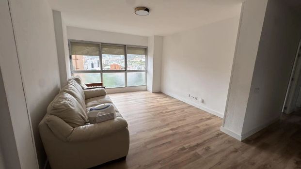 Piso de alquiler en Avenida Eufemiano Jurado, 1, Vega de San José - Photo 1