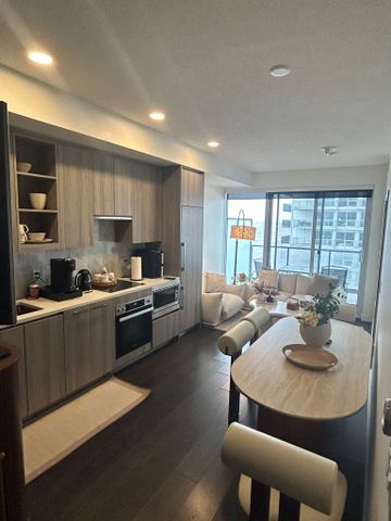 For Lease - 85 Mcmahon Drive Unit# 1108, Toronto, Ontario - Photo 3