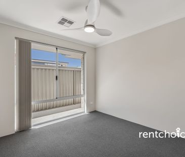 Spacious, Stylish and Move In Ready - Photo 6