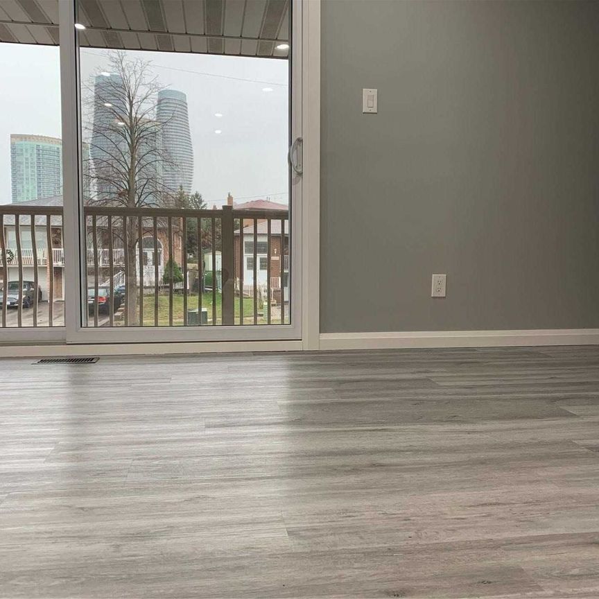 For Lease - 4087 Clevedon Drive Unit# Upper, Mississauga, Ontario - Photo 1