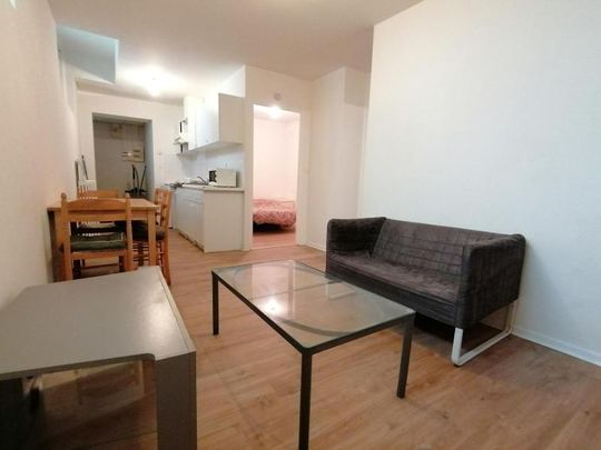 Location Appartement 2 pièces 39m² BORDEAUX 33000 - Photo 1