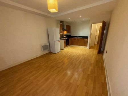 2 bedroom apartment to rent - Photo 4