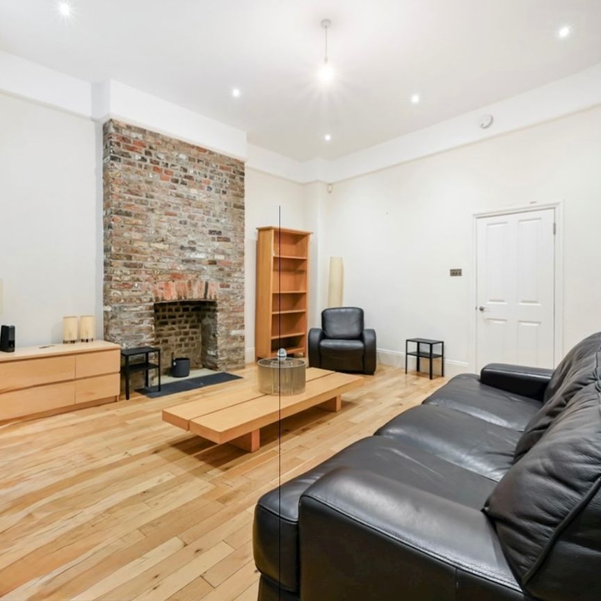 3 Bed Flat, Effra Road, SW2 - Photo 1