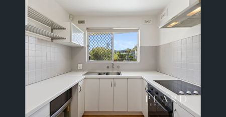 SUN, SAND & SURF - Photo 5