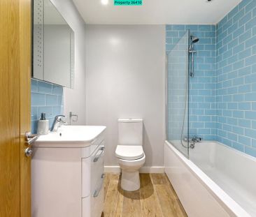 2 bedroom flat to rent - Photo 4