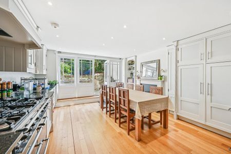 4 bedroom terraced house to rent - Photo 4