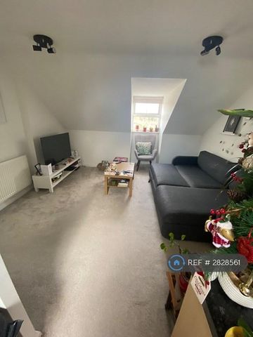 1 bedroom flat to rent - Photo 3