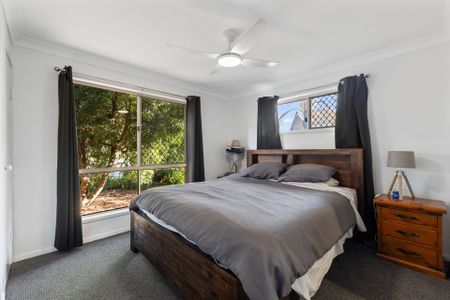 Renovated Beautiful 3 Bedroom Home in Glenvale - Photo 3