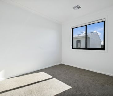 Brand New 4 Bedroom Townhouse - Photo 6