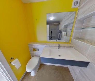2 bedroom flat to rent - Photo 6