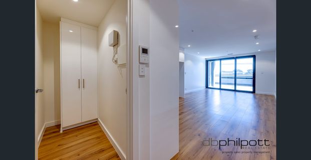 Brand New, Bright & Beautiful – Prospect Living Done Right! - Photo 1