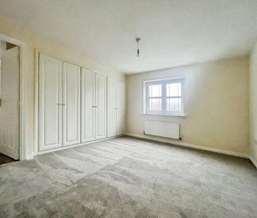 4 bedroom detached house to rent - Photo 2