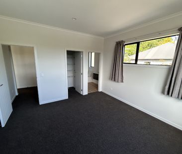 Brand New 3 Bedroom Home - Photo 3