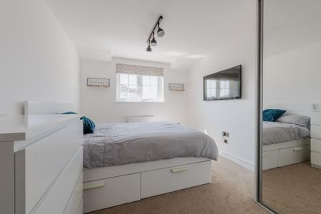 1 bedroom flat to rent - Photo 5