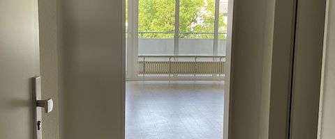 3 Zimmer Wohnung mit Balkon und Top Aussicht - Foto 1