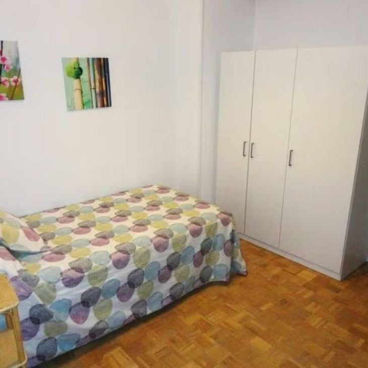 Calle de Francisco Silvela, Madrid, Community of Madrid 28028 - Photo 1