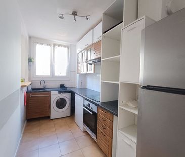 Location Appartement 4 pièces 70m² - Photo 5